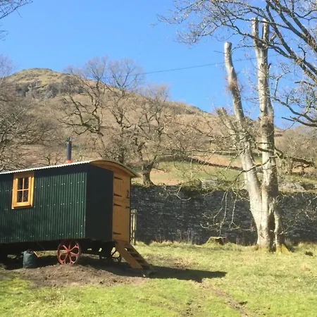 Traditional Shepherd's Hut In The Lake District Rydal
